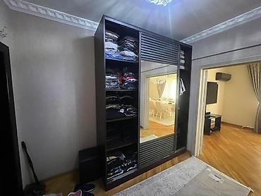 Geniş həcmli sürgülü qapılı paltar şkaf Dehliz Mebeli 220azn Yaxsi