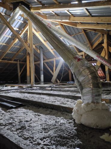 Установка вытяжек и вентиляции: Установка вентиляции приточной клапана вытяжки сверлим чисто без грязи — 29