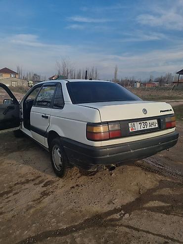 Volkswagen: Volkswagen Passat: 1990 г., Механика, Бензин — 7