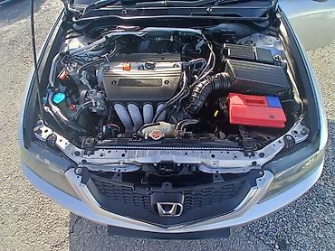 Honda: Honda Accord: 2003 г., 2 л, Типтроник, Бензин, Седан — 15