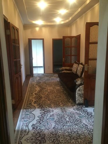 Продажа домов: Дом, 130 м², 6 комнат, Собственник — 5