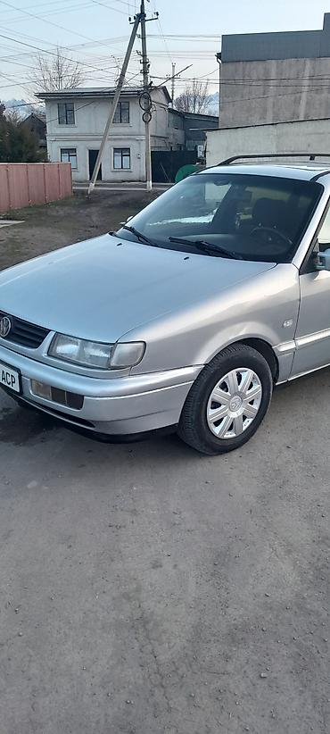 Volkswagen: Volkswagen Passat Variant: 1994 г., 2 л, Механика, Бензин, Универсал — 1