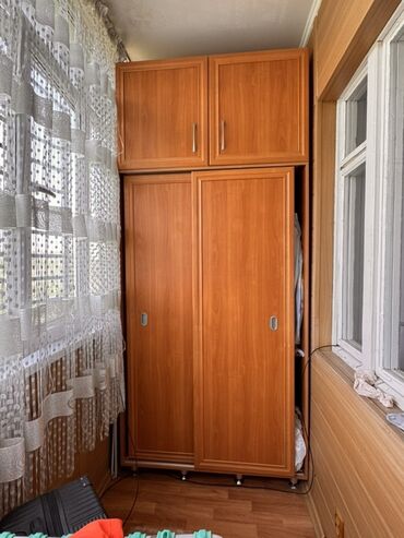 уличные качели садовые: Шкаф для одежды, Б/у, Прямой, ЛДСП
