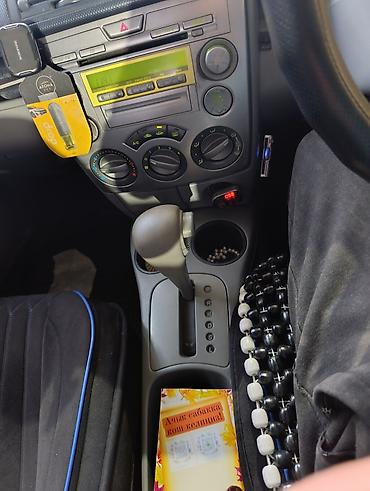 механика коробка: Mazda Demio: 2003 г., 1.5 л, Автомат, Хэтчбэк — 4