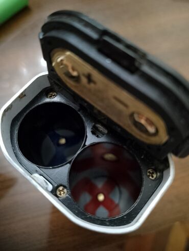 Qəlyan, vayp və aksesuarları: Elektron qəlyan . Nasazdı. 6 cı şəkildə batareya arası sarı çərayan — 6