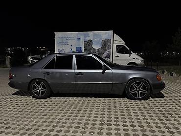 обвесы w211: Mercedes-Benz W124: 1990 г., 2.3 л, Кол менен иштөөчү, Бензин, Седан — 5