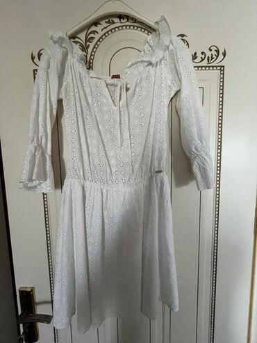 женские льняные штаны: Guess Los Angeles ağ don - Material: pambıq krujeva/azeri işləməli