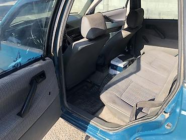 фв 6: Volkswagen Passat: 1991 г., 1.8 л, Механика, Бензин, Универсал — 7