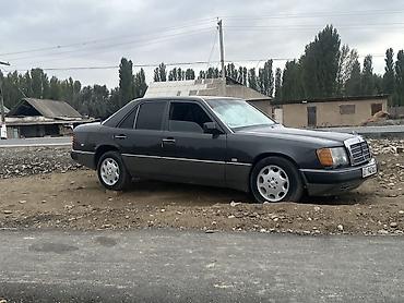 Продажа авто: Mercedes-Benz W124: 1993 г., Механика, Бензин, Седан — 4