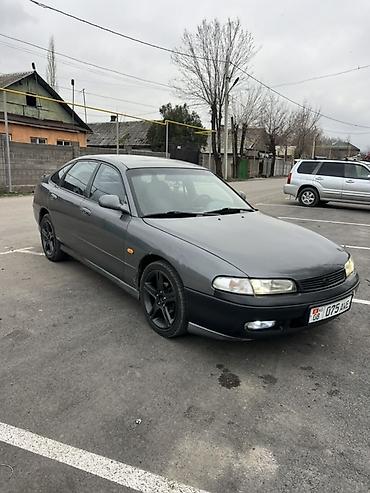 Mazda: Mazda 626: 1992 г., 2.5 л, Механика, Бензин, Седан — 1