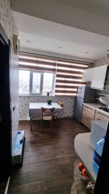 Yeni tikili: 2 otaqlı, Yeni tikili, m. Neftçilər, 70 kv. m — 8