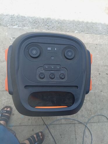 Səs gücləndiriciləri: Yeni JBL Kolonka, Növ - Bluetooth, rəng - Qara