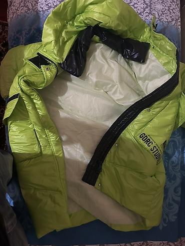Paltolar: 100 manata alnıb Neon-yaşıl rəngli qış paltosu (parka tipli) - — 1
