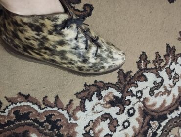 Кроссовки и спортивная обувь: Кожаная с Европы обувь — 8