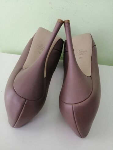 Γυναικεία είδη Υπόδησης: Αντλίες Valentino Garavani Rockstud Πολύ καλή κατάσταση, 100% — 9