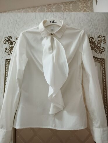 geyinilmiş paltarlar: S (EU 36), цвет - Белый