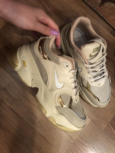Women's Sneakers and athletic shoes: Ölçü: 38, rəng - Bej, Yeni
