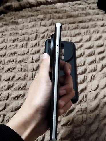 Мобильные телефоны: Oppo Find X7 Ultra, Б/у, 256 ГБ, цвет - Черный, 2 SIM — 5