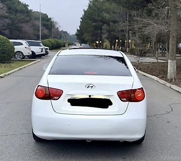 kia ceed ekran: Hyundai Elantra: 1.6 l | 2009 il Sedan — 9
