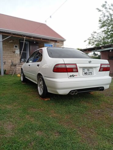 Nissan: Nissan Sunny: 1.6 l | 2000 il Sedan — 5