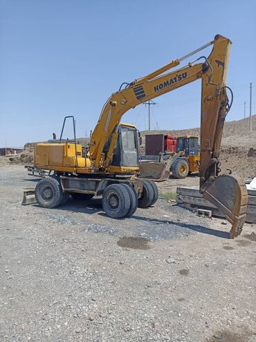 эксковатор хундай 55: Экскаватор, Komatsu, 2004 г., Дөңгөлөктүү