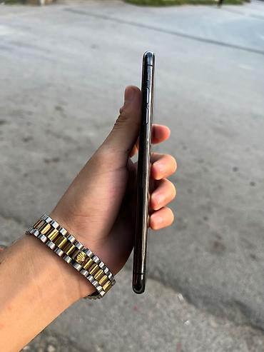 i̇pone 4: IPhone Xs Max, 64 GB, Space Gray, Face ID — 3