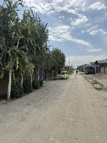 дом кут: 🏡 Продаётся 2-этажный дом в жилмассиве Биримдик Кут Просторный — 2