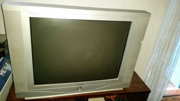 Телевизоры: Продаю большой кинескопный телевизор. Диагональ 70 см длина