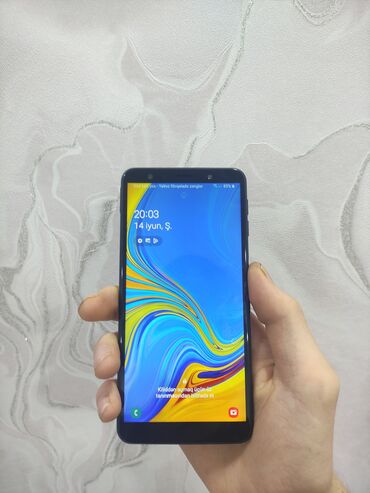 samsung j2 core: Samsung Galaxy A7 2018, 64 GB, rəng - Qara