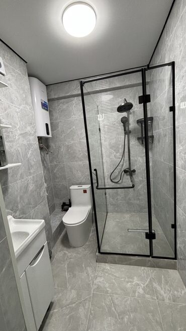 аренда дома на иссык куле: Продается 1-комн.кв. С дзайнерским ремонтом. 43,3 м2, 4-этаж с