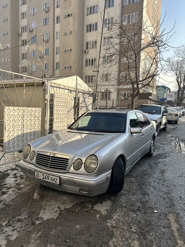 Mercedes-Benz: Mercedes-Benz E-Class: 1996 г., 3.2 л, Автомат, Бензин, Седан