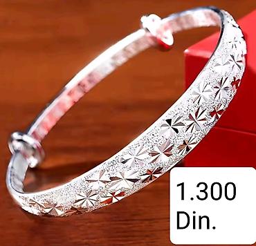 dior nakit: PRELEPA KVALITETNA POSREBRENA ČVRSTA PODESIVA NARUKVICA SA ŽIGOM — 1