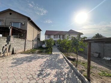 купить дом в бишкеке дешево: Дом, 105 м², 4 комнаты, Агентство недвижимости, Косметический ремонт