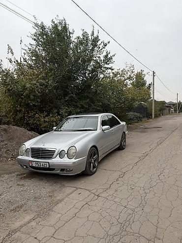 Транспорт: Mercedes-Benz E-Class: 2002 г., 3.2 л, Автомат, Бензин, Седан — 2