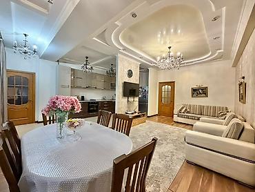 Продажа квартир: 3 комнаты, 112 м², Элитка, 9 этаж, Евроремонт at lalafo.kg — 13 Продажа квартир: 3 комнаты, 112 м², Элитка, 9 этаж, Евроремонт — 13