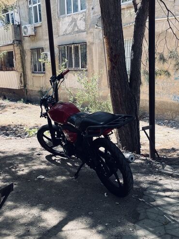 купить шины в баку: - Növ: Şəhər tipli motosiklet - Rəng: Qırmızı gövdə, qara şassi və