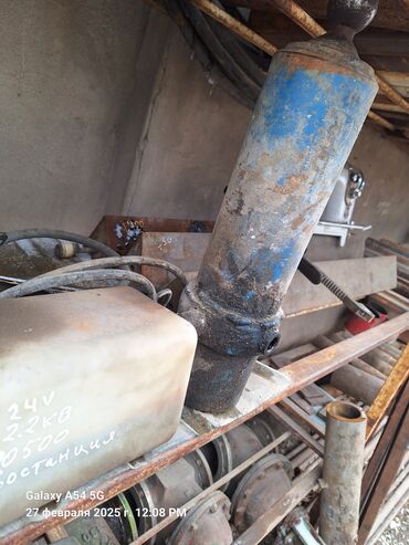 Тиски: . редуктор алюминиевый. автомат рубильник на 630 ампер at lalafo.kg — 14 Тиски: . редуктор алюминиевый. автомат рубильник на 630 ампер — 14