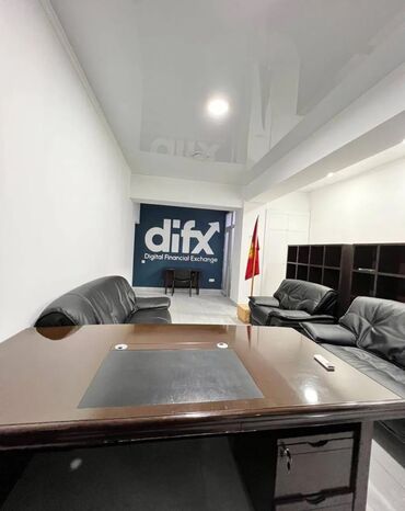 Офисы: Сдаю Офис, 170 м², В жилом комплексе, С отдельной кухней, С системой безопасности, С отдельным входом — 14