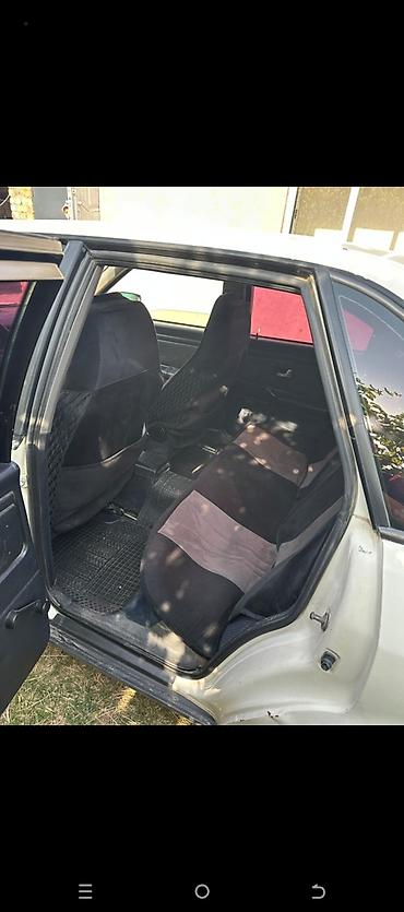 Audi 90: 1995 г. — 3