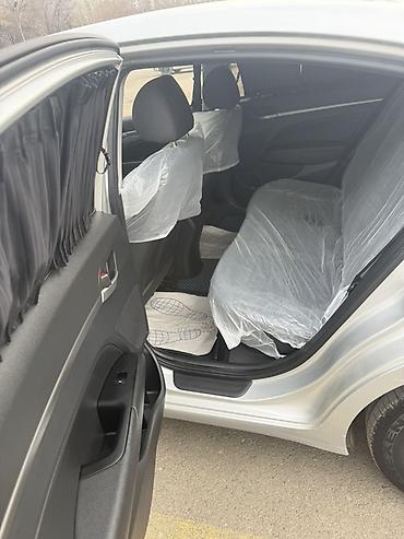 Hyundai: Hyundai Elantra: 2018 г., 1.6 л, Автомат, Бензин, Седан — 8