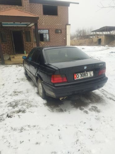 BMW: BMW 3 series: 1993 г., 1.8 л, Механика, Бензин, Внедорожник