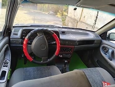 bud e9: Daewoo Nexia: 2008 г., 1.5 л, Механика, Бензин, Седан — 5