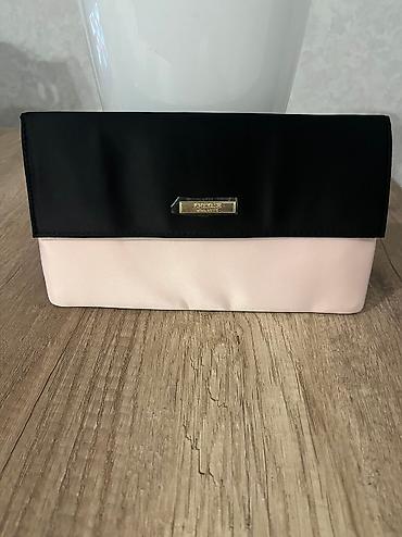ricci: Клатч Nina Ricci. Оригинал. Новый. Цвет чёрный с розовым. Можно — 1