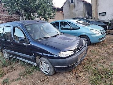 pedale: KOMPLETAN AUTO U DELOVIMA ZA PEUGEOT PARTNER | pezo partner — 1