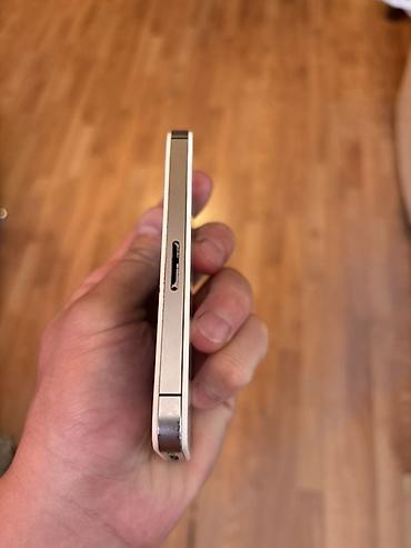 iphone 4s 128gb: IPhone 4S, Ağ, Qırıq — 4