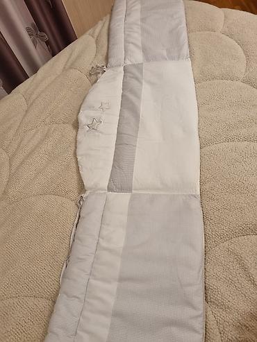 Другие товары для новорождённых: Продаю бортик мягкий для детской кроватки,он цельный из 3частей с — 1