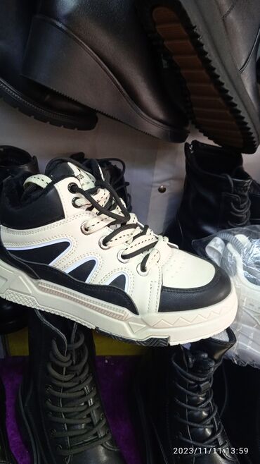 зимняя обувь для мужчин: Сапоги, Размер: 36, цвет - Белый, Classica
