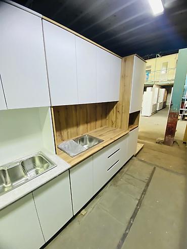 silver kitchen: Кухонные гарнитуры в современном минималистичном стиле. Ширина 2 м — 9