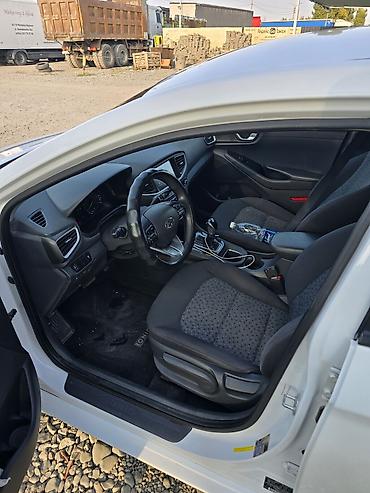 Унаа сатуу: Hyundai Ioniq: 2017 г., 1.6 л, Гибрид, Хетчбек — 7