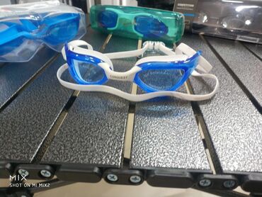 маски для плавания: Очки для плавания. Плавательные очки